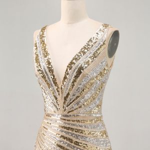 Sparkly Golden V-Neck Bodycon Homecoming Dress - Image 8