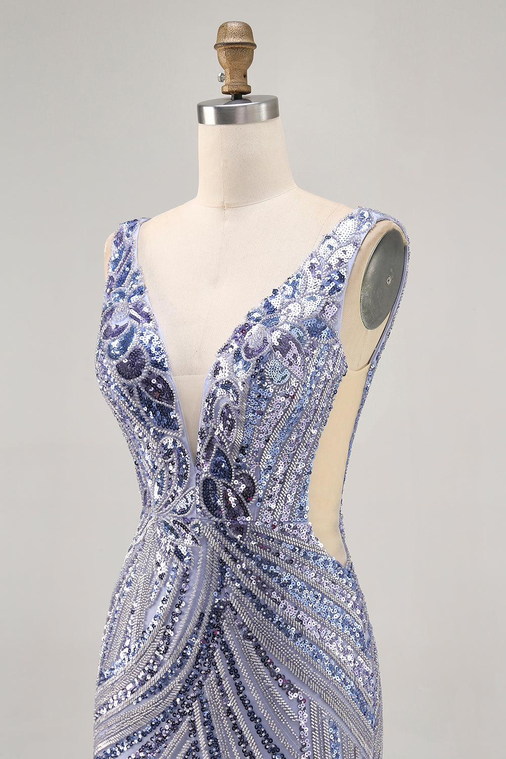 Sparkly Lilac V-Neck Bodycon Homecoming Dress - Image 6